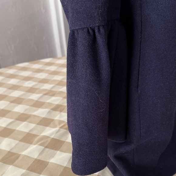 Express Black Women's Coat - Picture 2 of 4